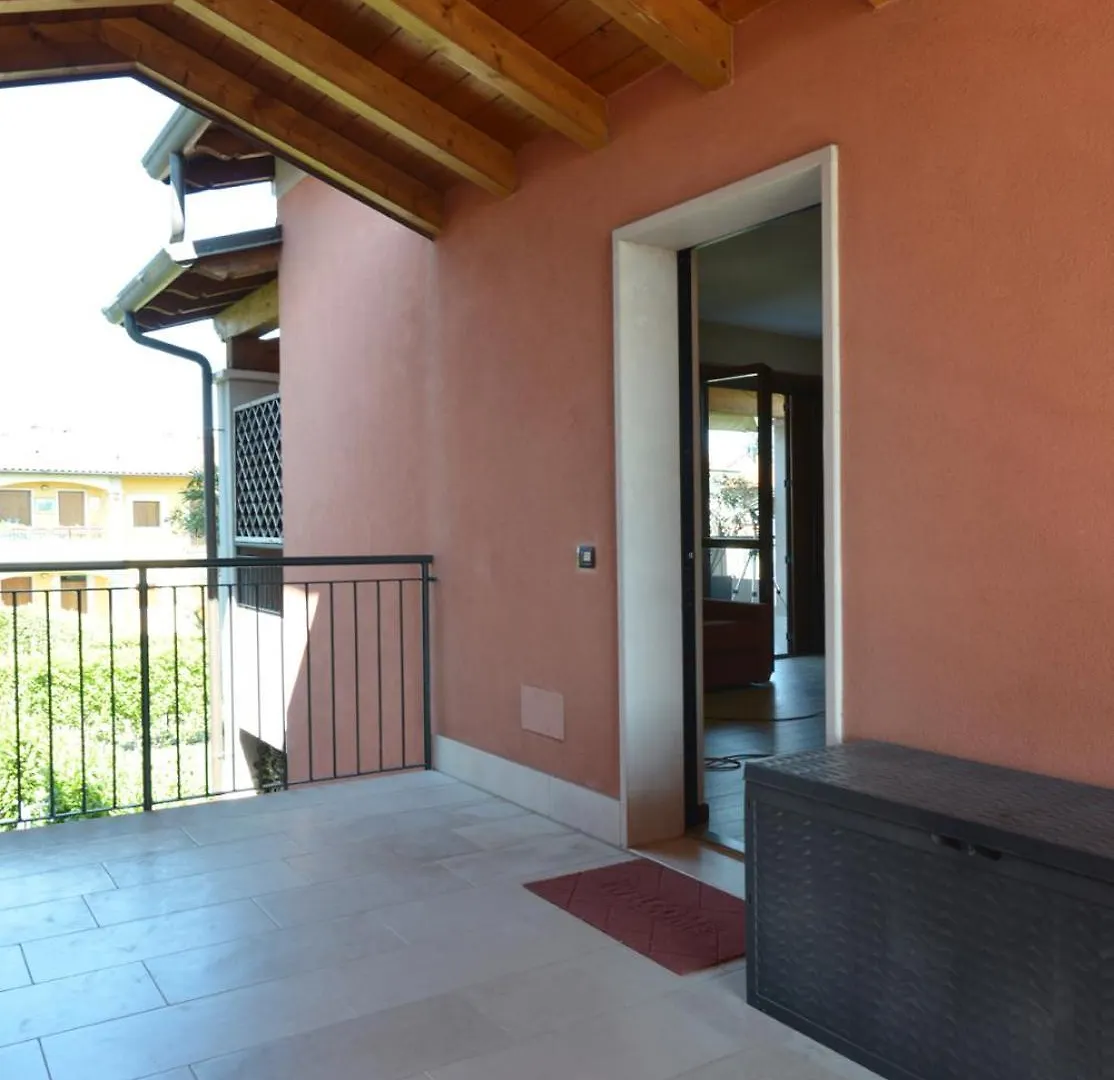 아파트 Casa Vacanze Da Riki Appartamento 3 페스키에라델가르다